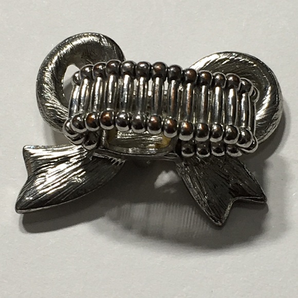 Vintage Bow Ribbon Rhinestone Stretchable Silver Tone Ring - Picture 5 of 8